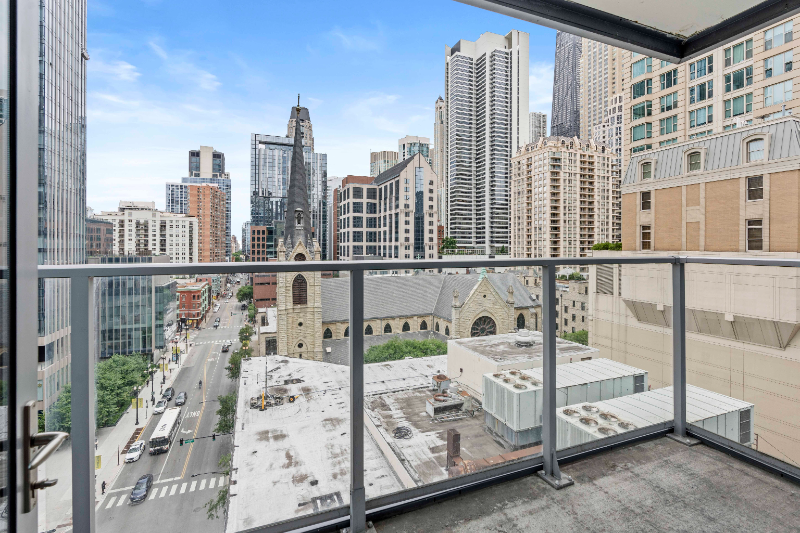 17 E Huron St - Photo 7 of 16