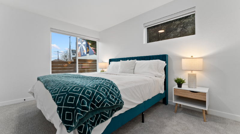 7729 Mary Ave Nw #B - Photo 4 of 20