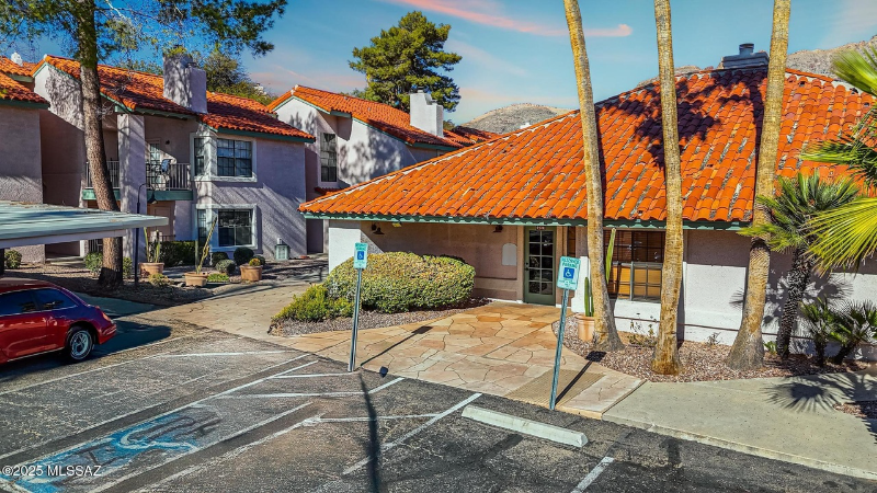 3210 E Calle De La Punta #7 - Photo 5 of 16