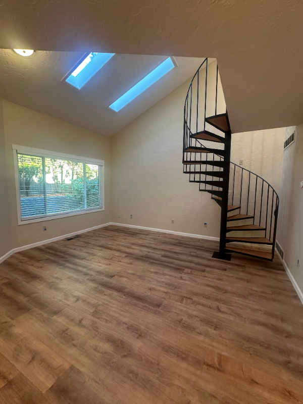 3019 128th Ave Se - Photo 3 of 19