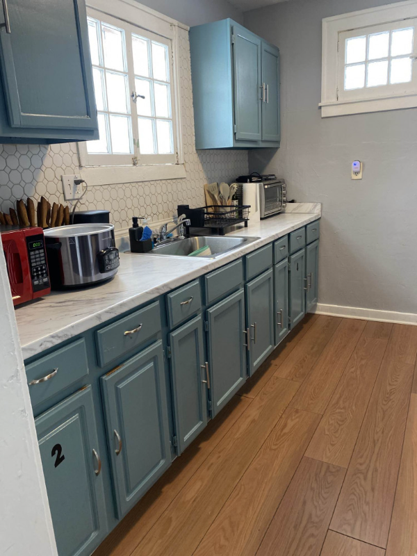 325 Voorheis St - Photo 7 of 9