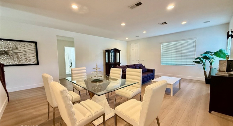 11958 Sunstone Ct - Photo 3 of 14