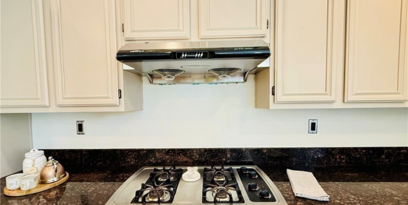 11958 Sunstone Ct - Photo 6 of 14