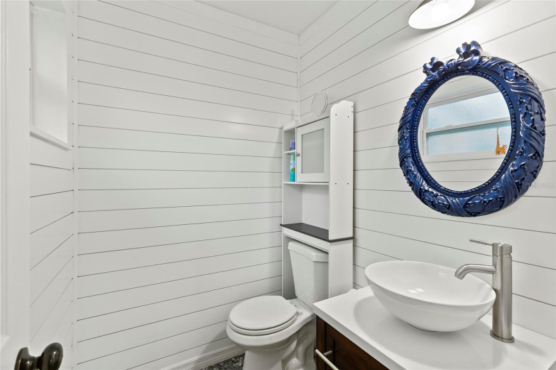 1053 66th Ave S - Photo 6 of 16