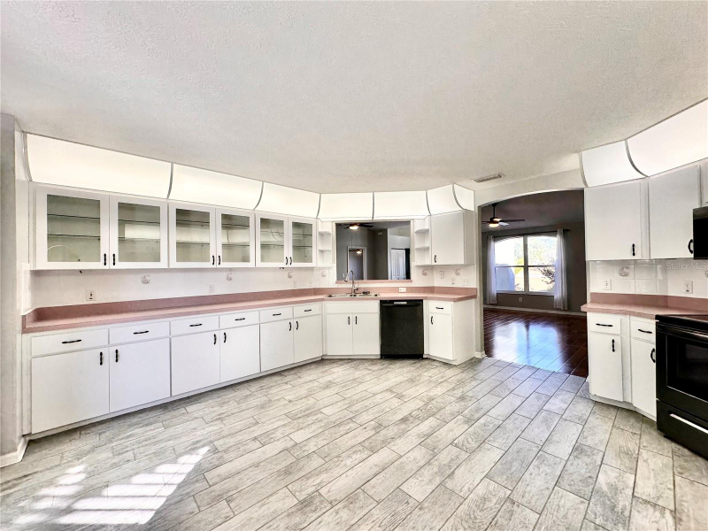 1780 S Hoylake Ter - Photo 4 of 19