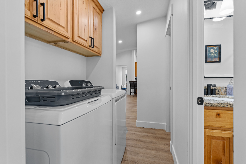 518 S Koneta Ct - Photo 6 of 17