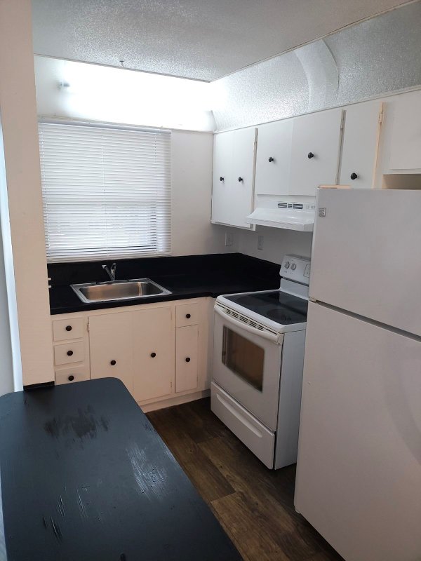 4394 N Federal Hwy - Photo 6 of 15