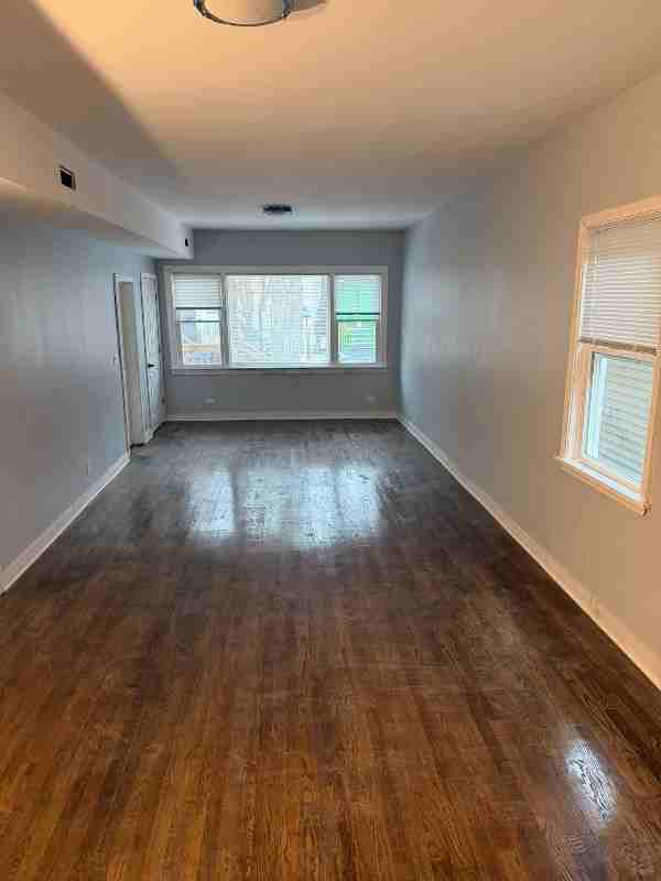 1726 N Artesian Ave #1 - Photo 7 of 10