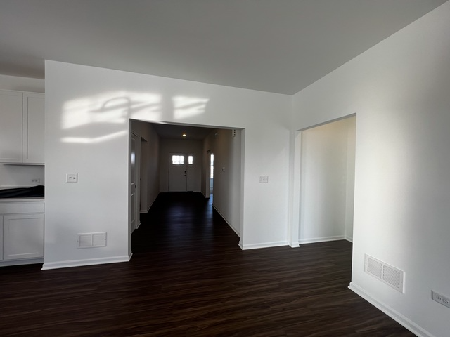 14913 S Dyer Ln - Photo 6 of 9