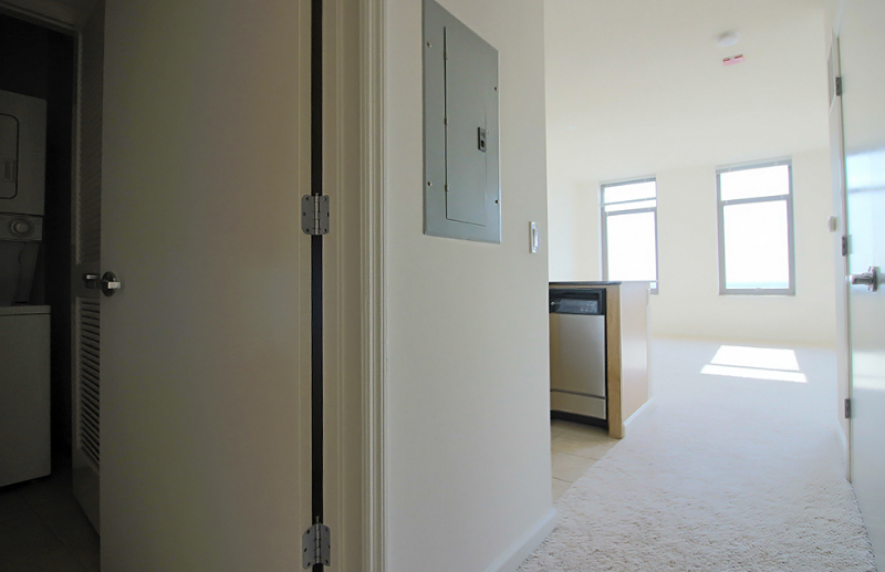 377 N Desplaines St - Photo 7 of 12