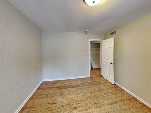 774 Asbury Dr - Photo 2 of 7