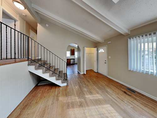 774 Asbury Dr - Photo 3 of 7