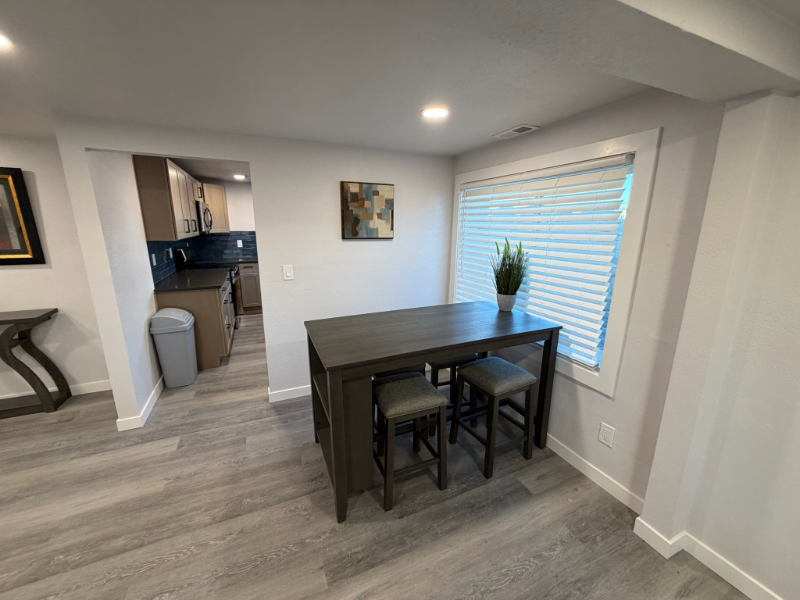 1010 Reed Ave - Photo 2 of 9