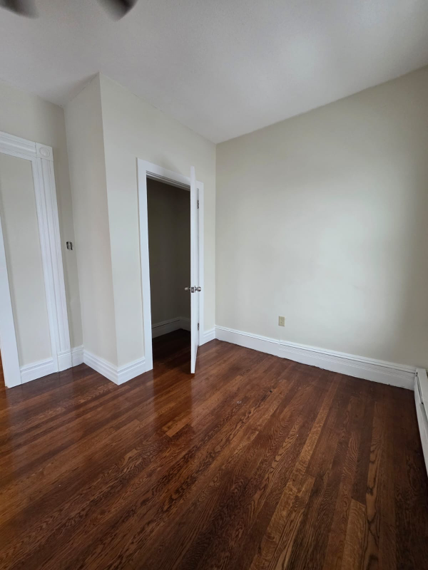 25 23 #3rdFL - Photo 4 of 19