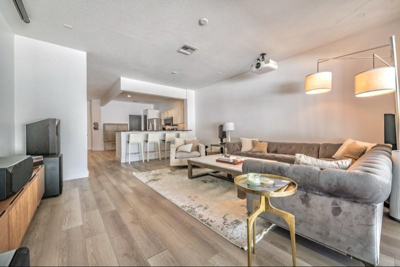 8434 Sandy Beach St - Photo 2 of 19