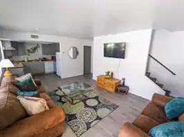 featured image of 109 W Oak Ave #2