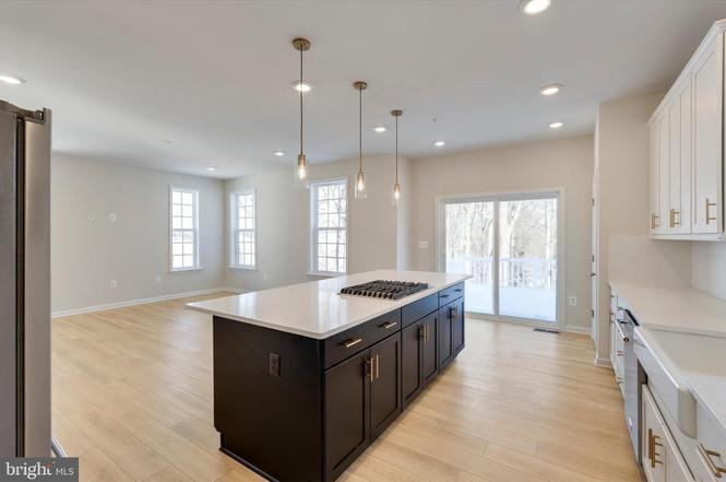 10810 Meridian Hill Way - Photo 5 of 20