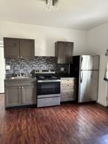 225 W Madison St - Photo 1 of 1