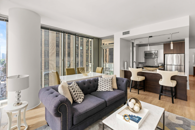 187 N Garland Ct - Photo 6 of 18