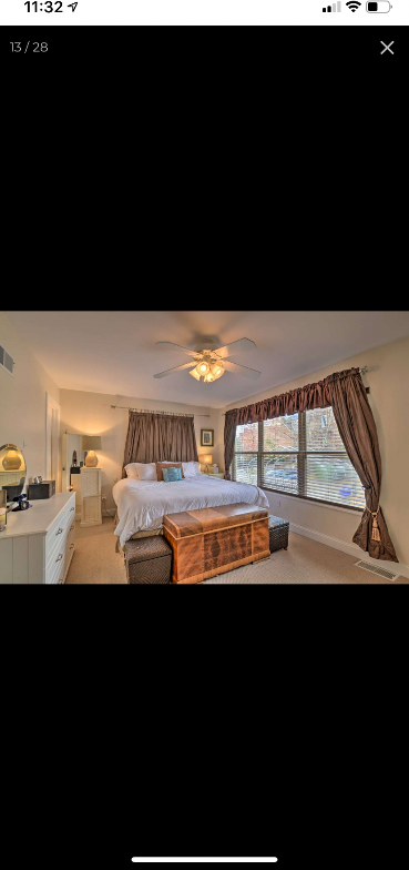 134 Parkhurst St - Photo 3 of 16