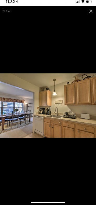 134 Parkhurst St - Photo 7 of 16