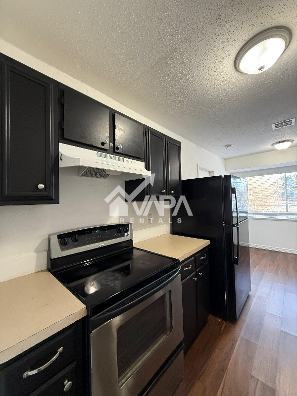 5835 Freemans Farm St - Photo 3 of 20