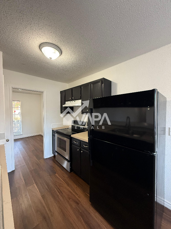 5835 Freemans Farm St - Photo 5 of 20