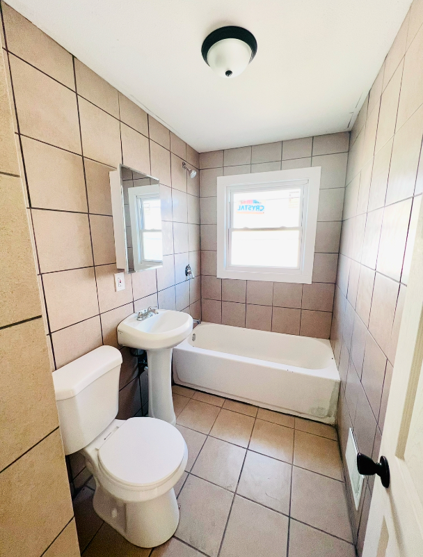 5472A N Long Island Dr #A - Photo 2 of 13