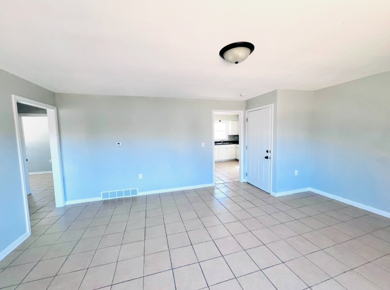 5472A N Long Island Dr #A - Photo 6 of 13