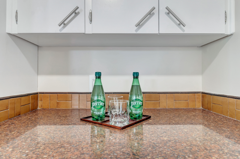 3720 W Grandview Ave #B - Photo 4 of 20