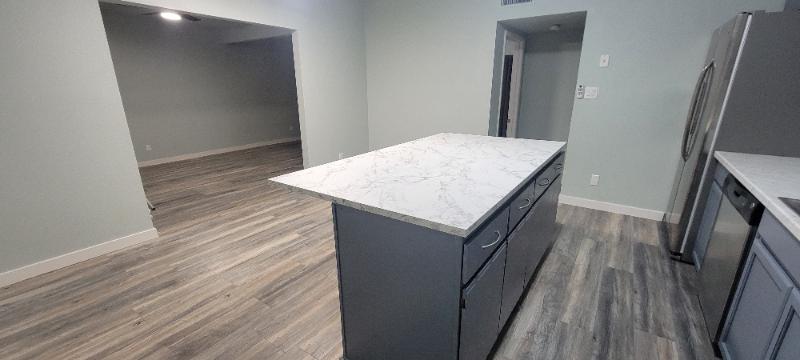 102 W Basic Rd #B - Photo 2 of 13