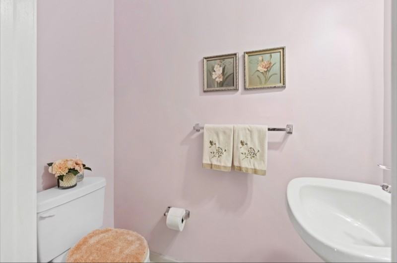 115 Watch Hill Rd - Photo 4 of 15