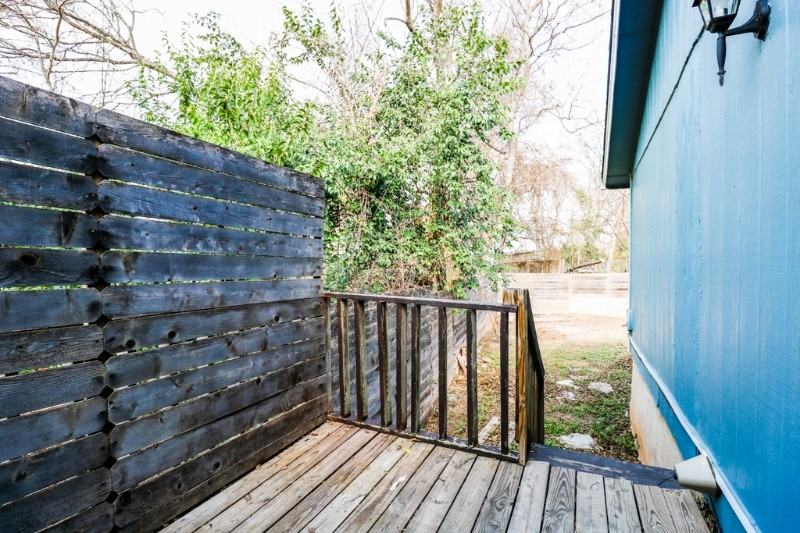 2301 Tern Cir #B - Photo 4 of 16