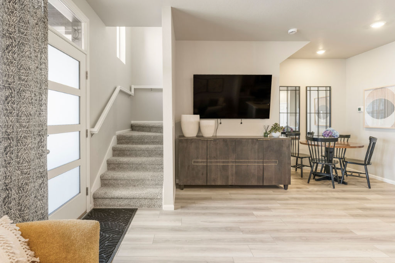 750 N Rome St - Photo 6 of 17