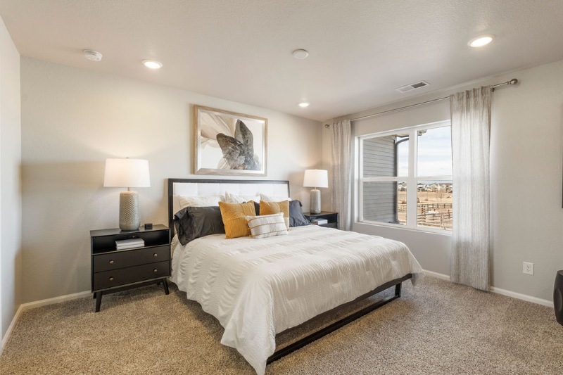 750 N Rome St - Photo 7 of 17