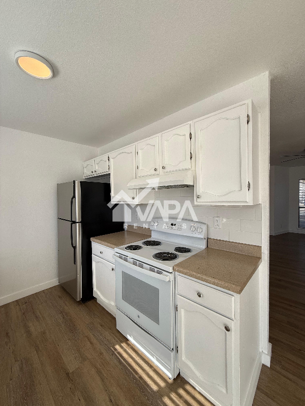 4820 Michael Collins St - Photo 3 of 16