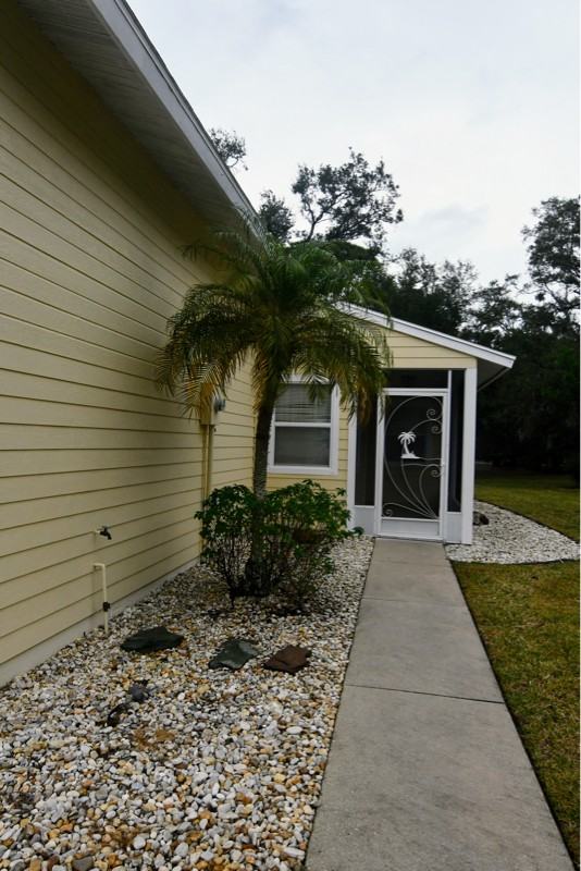 3931 Bearded Oaks Ct - Photo 7 of 9