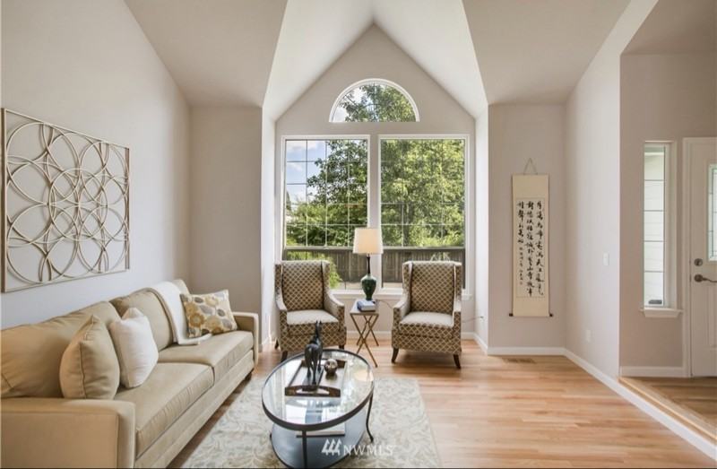 5514 Ne 3rd Ln - Photo 3 of 9