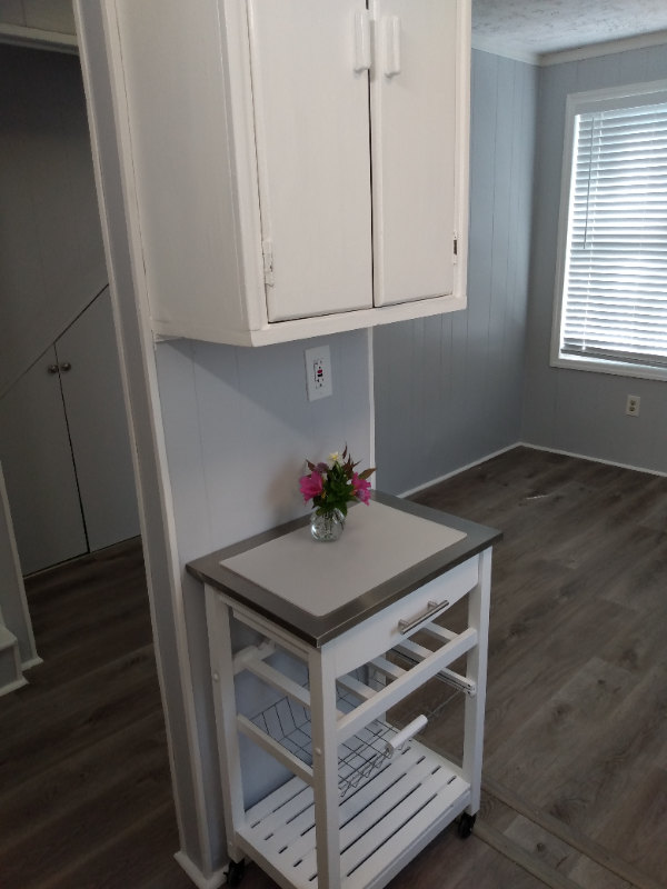 201 Lake Dr #B - Photo 6 of 12