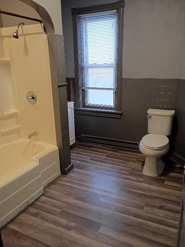 734 Lehman St #2 - Photo 7 of 9