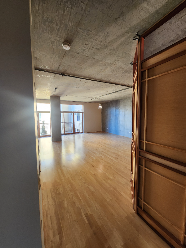 411 Nw Flanders St #707 - Photo 6 of 20