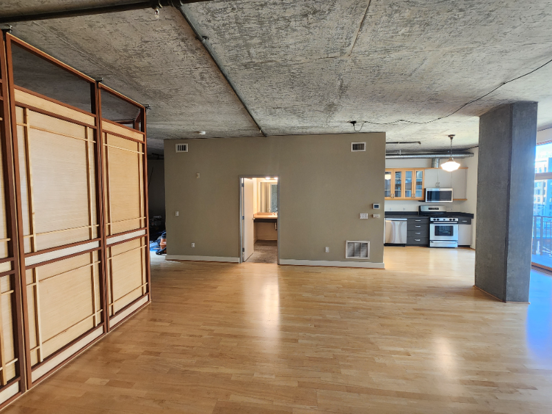 411 Nw Flanders St #707 - Photo 7 of 20