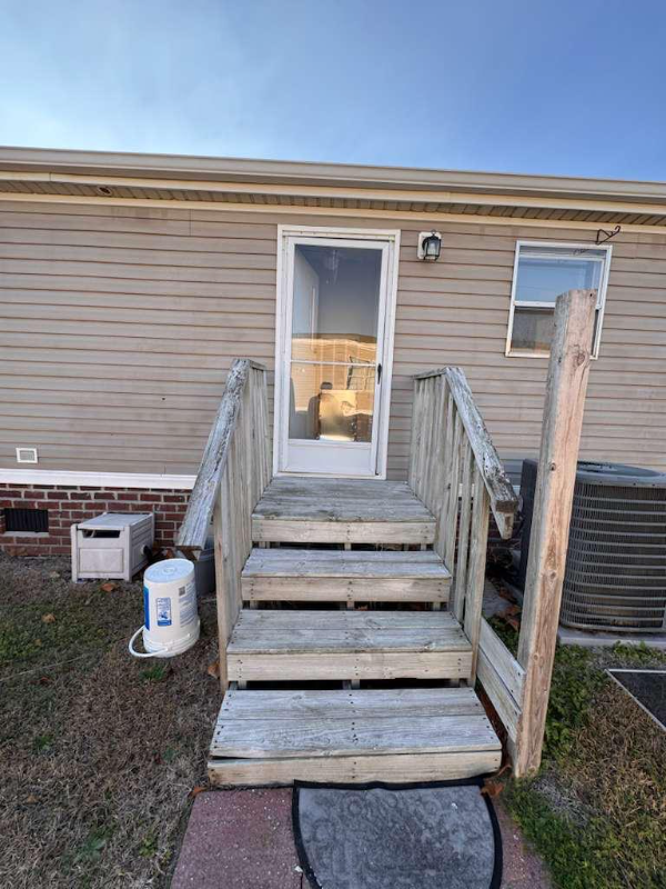 4727 Julious Ln - Photo 4 of 19