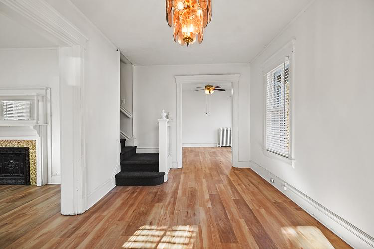 46 Old Bedford Rd - Photo 5 of 8