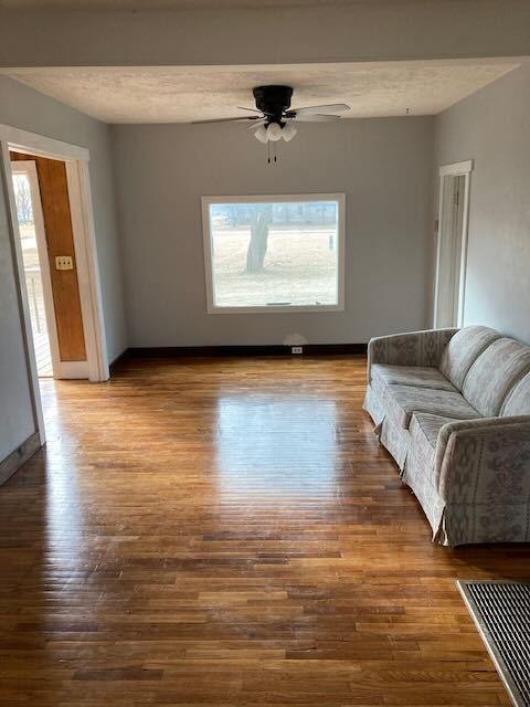 505 N 3rd St - Photo 6 of 14