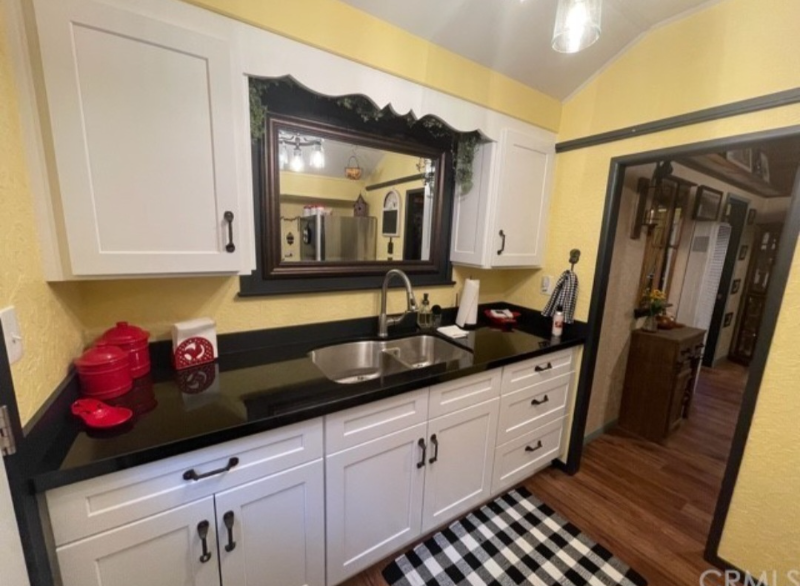 39861 Fern Ln - Photo 4 of 6