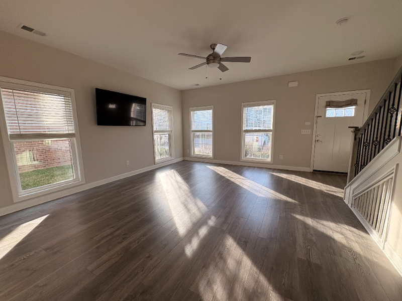 4060 Opal Dr - Photo 3 of 20