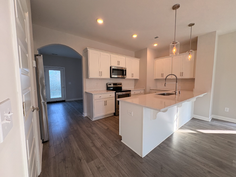 4060 Opal Dr - Photo 6 of 20