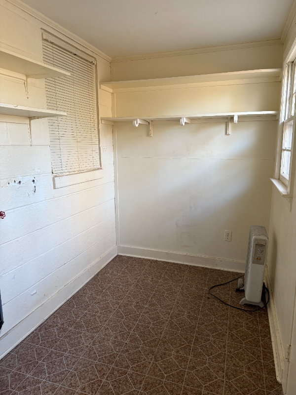 435 E Meadow Rd - Photo 6 of 6