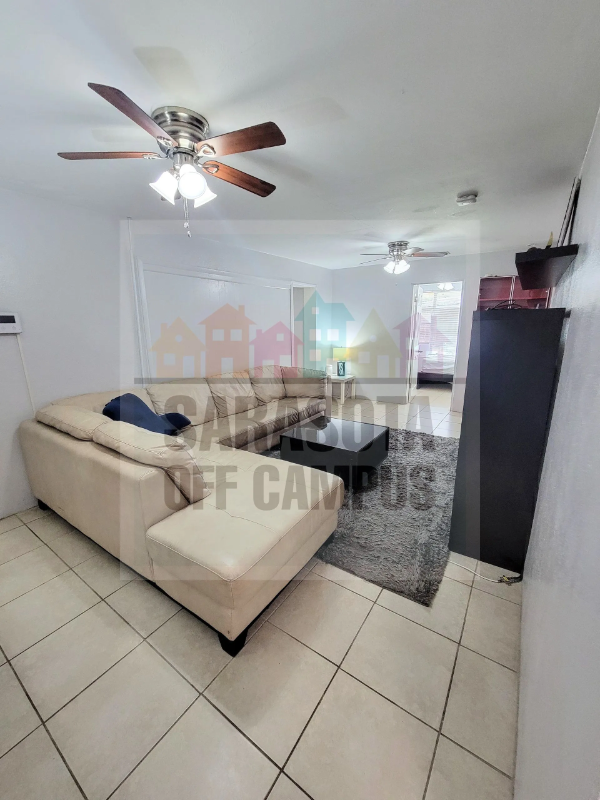 1268 21st St #1 - Photo 3 of 12